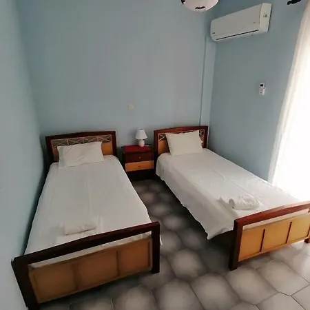 Flower Garden Apartment Benitses (Corfu)