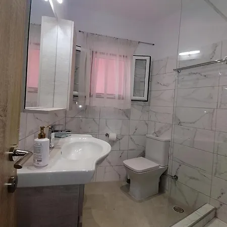 Flower Garden Apartment Benitses (Corfu)
